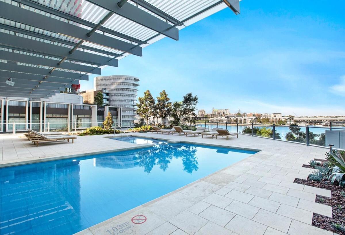 Apartment Spacious Barangaroo 2 Bedroom 2 Bathroom Luxury Waterfront Views *